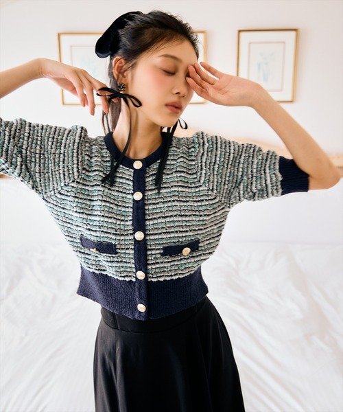 AND COUTURE(アンドクチュール)の「MIX配色5分袖プルオーバー(ニット/セーター・レディース・ブラック/ネイビー/グリーン・FREE)」の17枚目の写真