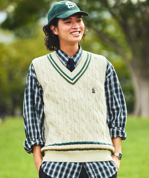 NAUTICA(ノーティカ)の「NAUTICA/ノーティカ ケーブル編み チルデン ニットベスト(ベスト・メンズ・ブラック/オフホワイト・MEDIUM/LARGE/X-LARGE)」の7枚目の写真