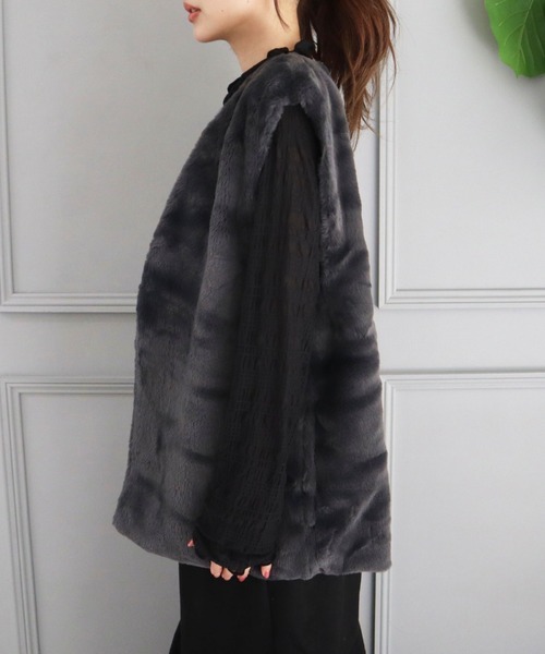 CECIL McBEE（セシルマクビー）の「ノーカラーファーベスト（その他アウター・レディース・ベージュ/モカ/チャコールグレー・MEDIUM/LARGE）」の6枚目の写真