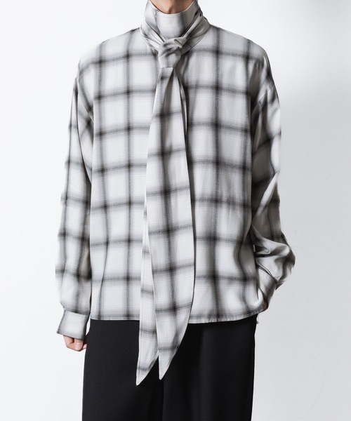 ato（アトウ）の「OMBRE-CHECK SHORT SCARF SHIRT（シャツ/ブラウス・メンズ・ブラック/ホワイト・44/46/48）」の20枚目の写真