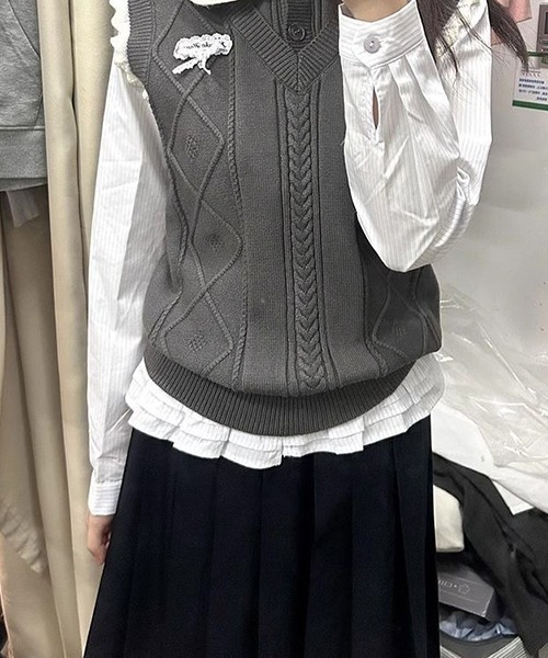 gossip!ロサンゼルス(ゴシップロサンゼルス)の「YUGA フリル裾ストライプトップス(シャツ/ブラウス・レディース・ホワイト・FREE)」の5枚目の写真