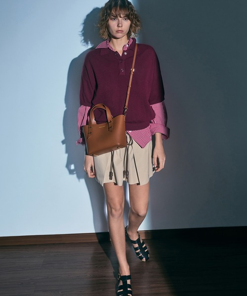 CHARLES & KEITH(チャールズ & キース)の「Shania ミニシャナイア ダブルハンドルトートバッグ(トートバッグ・レディース・オートミール/ブラック/ブルーグラス/チョコ/ライトベージュ・S)」の22枚目の写真