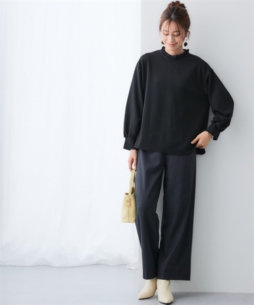 7days Life Styling(セブンデイズライフスタイリング)の「【裏側起毛であったか】フリルネックトップス<大きいサイズ有>(Tシャツ/カットソー・レディース・オフホワイト/ブラック・S/M/L/LL/3L)」の7枚目の写真