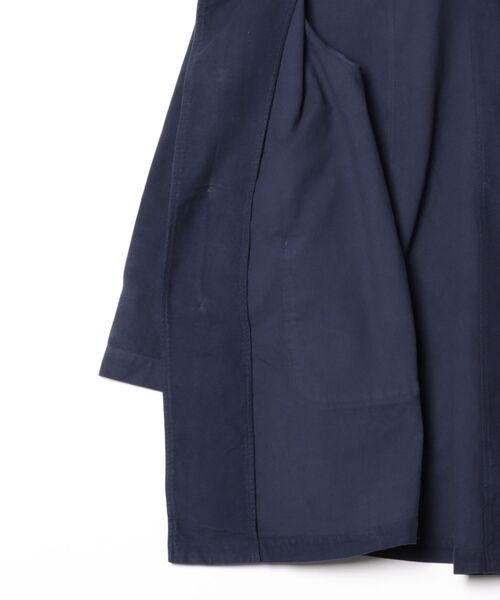 quadro（クオドロ）の「リクライドクロスパーカーコート（その他アウター・メンズ・グレー/ネイビー・MEDIUM）」の4枚目の写真