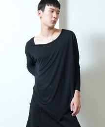 Ruze（ルゼ）の「Asymmetry long sleeve cutsew / アシンメトリー ロングスリーブ カットソー（Tシャツ/カットソー）」