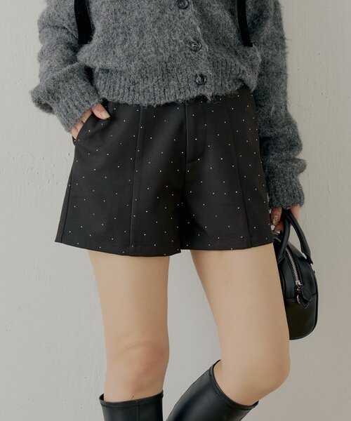 STONE  ショートパンツ ラインストーンショートパンツ（その他パンツ）｜Chico（チコ）の