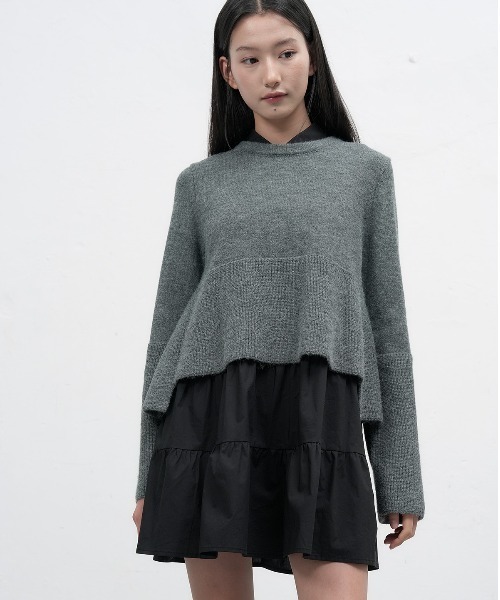 GENERAL IDEA(ジェネラルアイデア)の「【GENERAL IDEA】ニットレイヤードシャツワンピース / WOMAN KNIT LAYERED RUFFLE SHIRT ONE-PIECE(ワンピース・レディース・ベージュ/チャコール・L/M/S)」の3枚目の写真