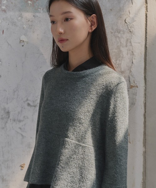 GENERAL IDEA(ジェネラルアイデア)の「【GENERAL IDEA】ニットレイヤードシャツワンピース / WOMAN KNIT LAYERED RUFFLE SHIRT ONE-PIECE(ワンピース・レディース・ベージュ/チャコール・L/M/S)」の8枚目の写真