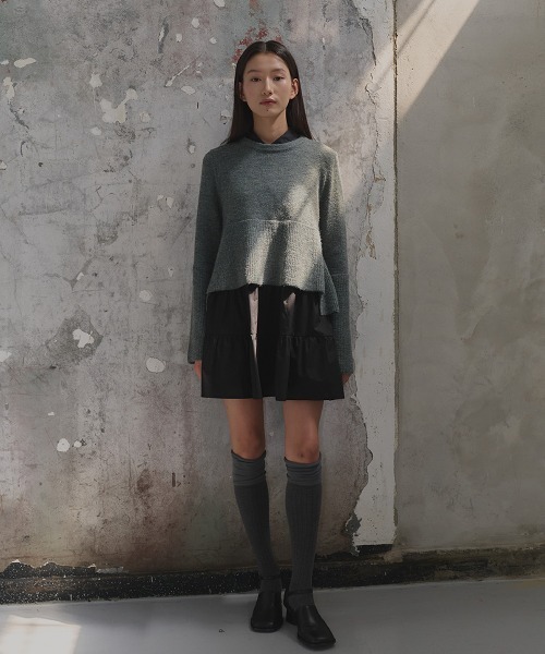 GENERAL IDEA(ジェネラルアイデア)の「【GENERAL IDEA】ニットレイヤードシャツワンピース / WOMAN KNIT LAYERED RUFFLE SHIRT ONE-PIECE(ワンピース・レディース・ベージュ/チャコール・L/M/S)」の9枚目の写真