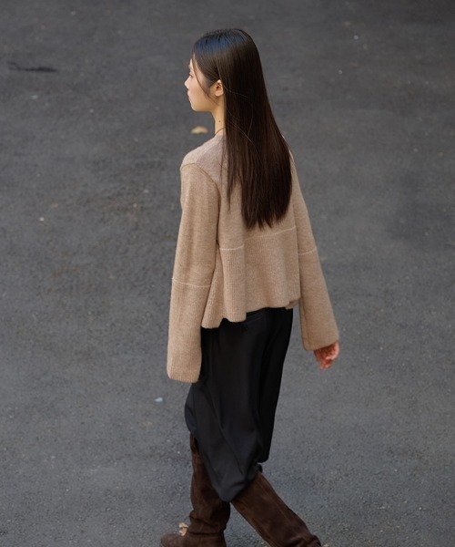 GENERAL IDEA(ジェネラルアイデア)の「【GENERAL IDEA】ニットレイヤードシャツワンピース / WOMAN KNIT LAYERED RUFFLE SHIRT ONE-PIECE(ワンピース・レディース・ベージュ/チャコール・L/M/S)」の20枚目の写真