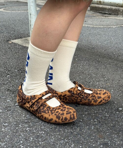 CIAOPANIC(チャオパニック)の「メリージェーンスニーカー(スニーカー・レディース・ブラウン/レッド・SMALL/MEDIUM/LARGE)」の4枚目の写真