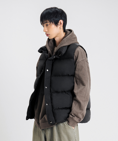 LEMAIN SECOND（リメインセカンド）の「2WAY OVERFIT VOLUME WELLON PUFFER PADDING VEST [BLACK]（ダウンベスト・メンズ・その他・MEDIUM）」の3枚目の写真