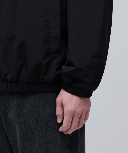 MUSINSA STANDARD（ムシンサスタンダード）の「ARMYIPFUトラックジャケット[ブラック]（ナイロンジャケット・メンズ・その他・MEDIUM/LARGE/X-LARGE/XX-LARGE）」の12枚目の写真