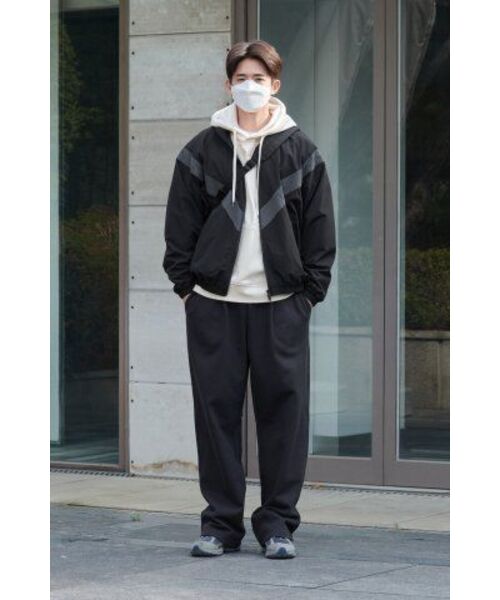 MUSINSA STANDARD（ムシンサスタンダード）の「ARMYIPFUトラックジャケット[ブラック]（ナイロンジャケット・メンズ・その他・MEDIUM/LARGE/X-LARGE/XX-LARGE）」の16枚目の写真