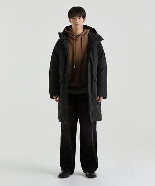 MUSINSA STANDARD（ムシンサスタンダード）の「ビッグブラシワイドコーデュロイパンツ[ブラック]（その他パンツ・メンズ・その他・38/26/27/28/29/36/34/32/30/31/33）」の7枚目の写真