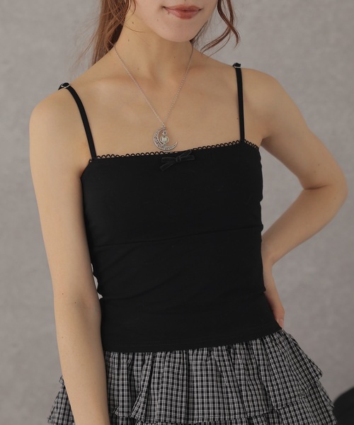 Lace Ladies(レースレディース)の「配色 フリル ソリッドカラー リボン付き コンパクト キャミソール(キャミソール・レディース・ホワイト/ブラック/グレー・FREE)」の3枚目の写真