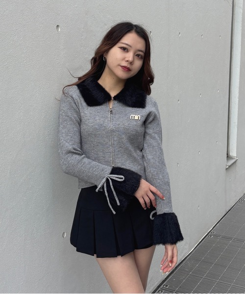 one way（ワンウェイ）の「フェザー衿ZIPニット（ニット/セーター・レディース・ホワイト/ブラック/グレー・FREE）」の3枚目の写真