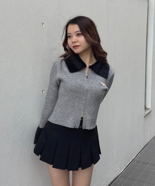 one way（ワンウェイ）の「フェザー衿ZIPニット（ニット/セーター・レディース・ホワイト/ブラック/グレー・FREE）」の17枚目の写真