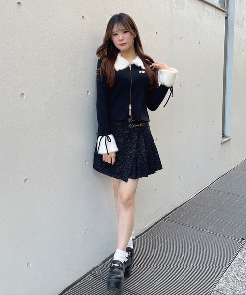 one way（ワンウェイ）の「フェザー衿ZIPニット（ニット/セーター・レディース・ホワイト/ブラック/グレー・FREE）」の10枚目の写真