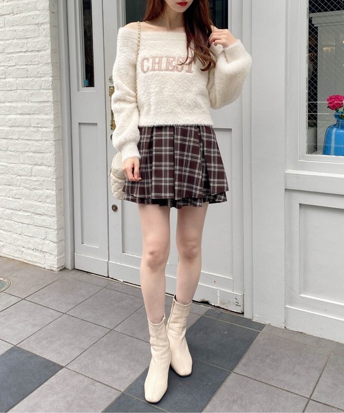 INGNI（イング）の「オフショルレザーロゴ貼付シャギーニット（ニット/セーター・レディース・ホワイト系/グレー系その他6/ワイン系2/ピンク系9・M）」の10枚目の写真