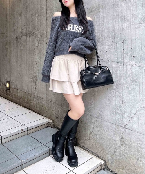 INGNI（イング）の「オフショルレザーロゴ貼付シャギーニット（ニット/セーター・レディース・ホワイト系/グレー系その他6/ワイン系2/ピンク系9・M）」の17枚目の写真