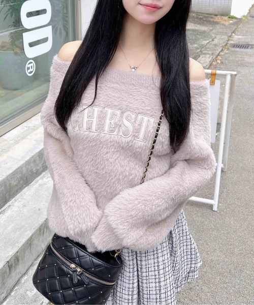 INGNI（イング）の「オフショルレザーロゴ貼付シャギーニット（ニット/セーター・レディース・ホワイト系/グレー系その他6/ワイン系2/ピンク系9・M）」の18枚目の写真