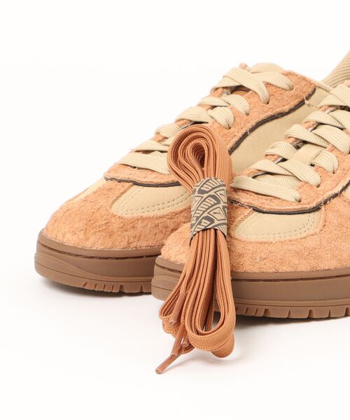 PUMA（プーマ）の「PUMA(プーマ) /  PALERMO ALP（スニーカー・レディース・キャメル・25/23/24）」の4枚目の写真