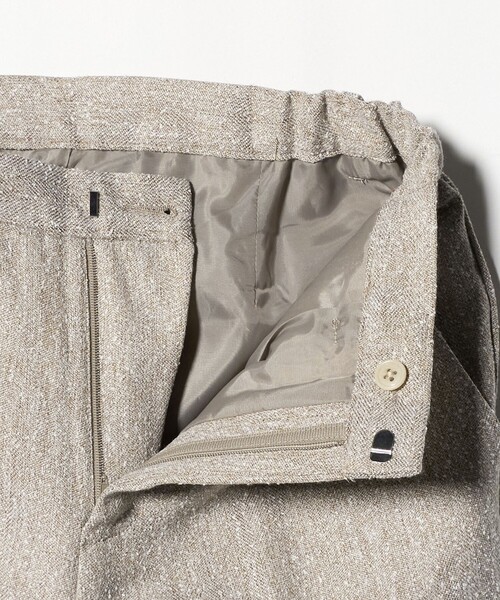 A DAY IN THE LIFE UNITED ARROWS(アデイインザライフユナイテッドアローズ)の「ブークレ ヘリンボーン タックストレートパンツ ‐ウォッシャブル‐ <A DAY IN THE LIFE>(スラックス・レディース・ナチュラル/ダークグレー/モカ・38/40/36)」の5枚目の写真