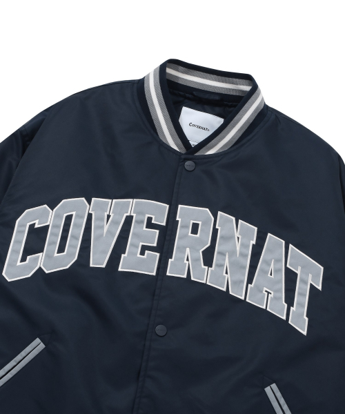 COVERNAT(カバーナット)の「アーチロゴサテンバスティネイビー(その他アウター・レディース・その他・X-SMALL/SMALL/MEDIUM/LARGE/X-LARGE/XX-LARGE)」の4枚目の写真