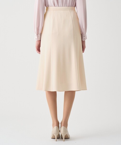 ANAYI（アナイ）の「【Eternal Line 2026】トリアセサテンマーメイド スカート（スカート・レディース・アイボリー/ライトブルー/ネイビー・36/38/34）」の7枚目の写真