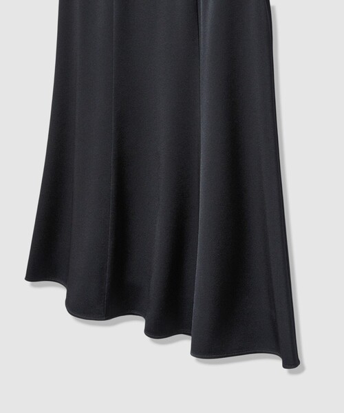 ANAYI（アナイ）の「【Eternal Line 2026】トリアセサテンマーメイド スカート（スカート・レディース・アイボリー/ライトブルー/ネイビー・36/38/34）」の22枚目の写真