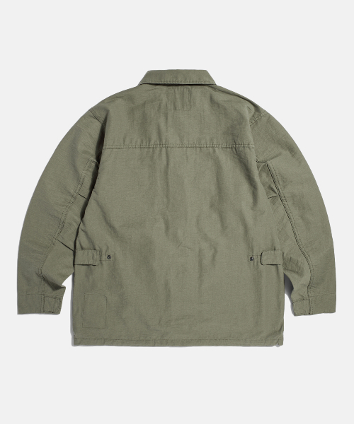 ESPIONAGE（エスピオナジ）の「Washed CN BDU Jacket Dusty Olive（ミリタリージャケット・レディース・その他・MEDIUM/LARGE/X-LARGE）」の2枚目の写真