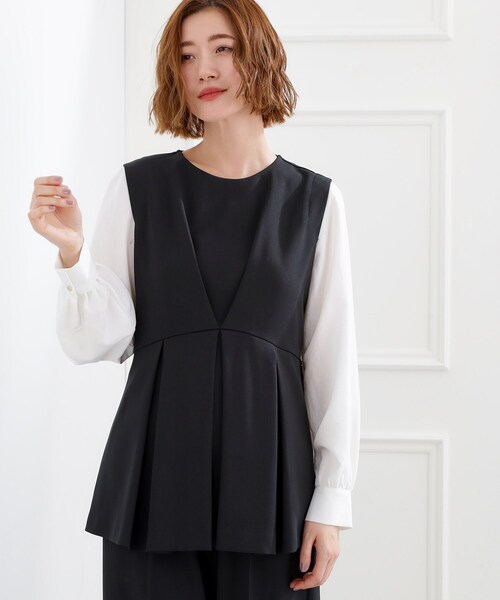 grove（グローブ）の「【マシンウォッシュ/防シワ】袖ドッキングペプラムブラウス【着回しカセット】（シャツ/ブラウス・レディース・グレー/ネイビー・02/03/05/04/01）」の5枚目の写真