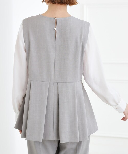 grove（グローブ）の「【マシンウォッシュ/防シワ】袖ドッキングペプラムブラウス【着回しカセット】（シャツ/ブラウス・レディース・グレー/ネイビー・02/03/05/04/01）」の11枚目の写真