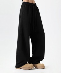 SBG（エスビー）の「SBG カーブシルエット スウェットパンツ（スウェットパンツ）」