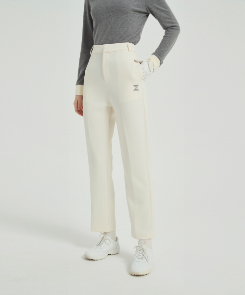 E.PARCA(イパルカ)の「コンスタントスリムラインロングパンツ(アイボリー)(その他パンツ・レディース・その他・SMALL/MEDIUM/LARGE)」の2枚目の写真