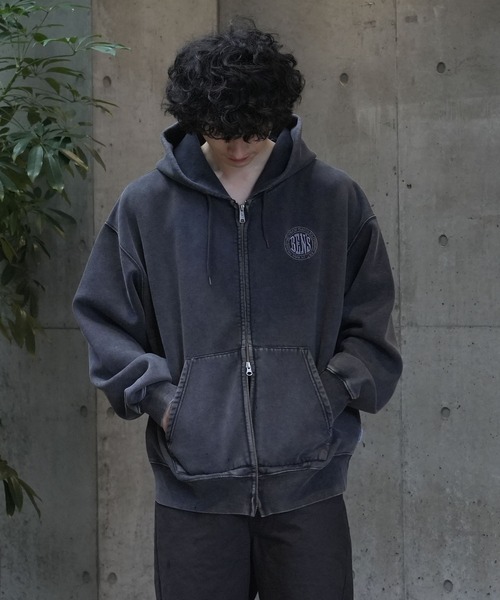 BEN DAVIS(ベンデイビス)の「【BEN DAVIS/ベンデイビス】【こなれヴィンテージ感】フードワッペン ダブルジップパーカー ブリーチ加工 ユーズド風 フルジップ フーディー ストリート 古着系 ユニセックス(パーカー・メンズ・ブラック/ダークブラウン・LARGE/X-LARGE/MEDIUM)」の8枚目の写真