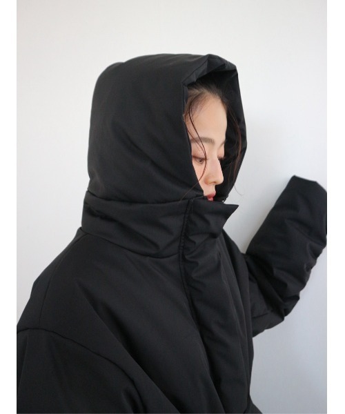 TRUNC（トランクエイティーエイト）の「Thermal Tech Belted Coat / サーマルテックベルトコート（ダウンジャケット/コート・レディース・ブラック・FREE）」の5枚目の写真