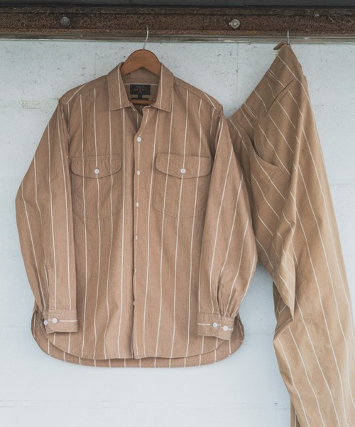 BEAMS PLUS（ビームスプラス）の「Multi Pocket WORK Wide Stripe（シャツ/ブラウス・メンズ・ブラウン・SMALL/MEDIUM/LARGE）」の11枚目の写真