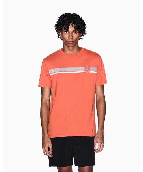 ARMANI EXCHANGE(アルマーニエクスチェンジ)の「【A|X アルマーニ エクスチェンジ】<オンライン限定>AXロゴ ラインデザイン 半袖クルーネックTシャツ/REGULAR(Tシャツ/カットソー・メンズ・オレンジ/オフホワイト・XX-LARGE/X-SMALL/X-LARGE/SMALL/MEDIUM/LARGE)」の6枚目の写真