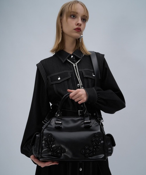 HARE（ハレ）の「エンブロイダリーボストンバッグ(HARE)（ボストンバッグ・レディース・ブラック・FREE）」の6枚目の写真