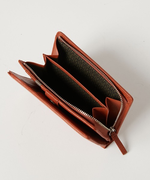 KATHARINE HAMNETT LONDON (キャサリンハムネットロンドン)の「KATHARINE HAMNETT LONDON/キャサリンハムネットロンドン BUMP L字ファスナー二つ折りミドルウォレット(490-52305)(財布・メンズ・ネイビー/ブラウン/ブラック・FREE)」の18枚目の写真