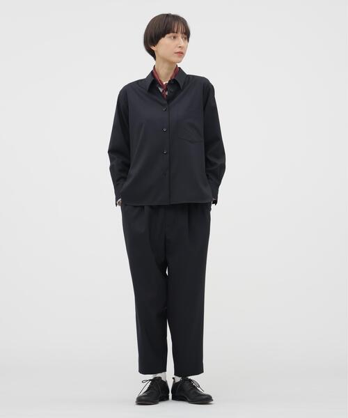 MARGARET HOWELL(マーガレットハウエル)の「SILK TWILL PAISLEY BANDANA(ストール/ショール・レディース・ネイビー/レッド系その他2・FREE)」の13枚目の写真