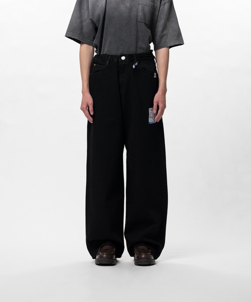 In・stru(men-tal).(インストルメンタル)の「One Washed Selvage Denim Baggy Pants(デニムパンツ・メンズ・インディゴブルー/ブラック・44/46)」の4枚目の写真