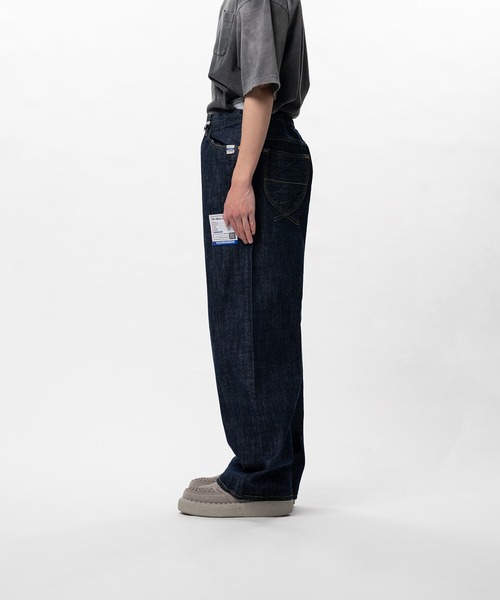 In・stru(men-tal).(インストルメンタル)の「One Washed Selvage Denim Baggy Pants(デニムパンツ・メンズ・インディゴブルー/ブラック・44/46)」の13枚目の写真