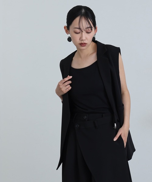 atlo（アトロ）の「アシンメトリー テーラード ジレ パンツドレス フォーマル お呼ばれ&ロング丈ワイド セットアップ 結婚式 二次会 同窓会 成人式 オケージョンドレス （パンツドレス・レディース・ブラック/チャコール/ベージュ・L/M）」の7枚目の写真