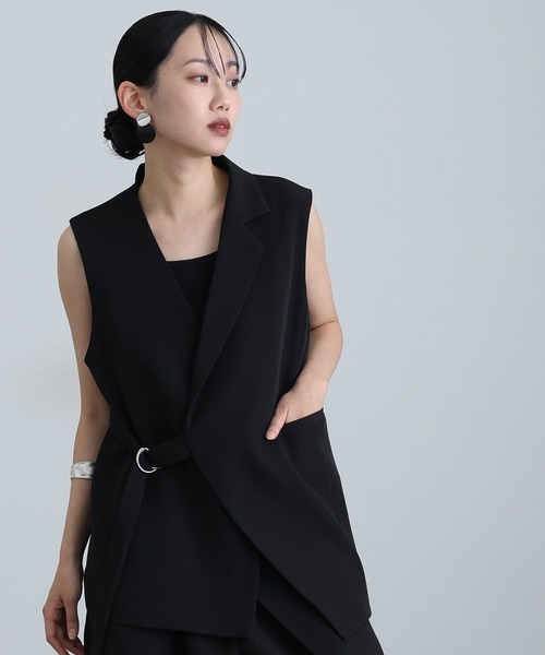 atlo（アトロ）の「アシンメトリー テーラード ジレ パンツドレス フォーマル お呼ばれ&ロング丈ワイド セットアップ 結婚式 二次会 同窓会 成人式 オケージョンドレス （パンツドレス・レディース・ブラック/チャコール/ベージュ・L/M）」の8枚目の写真