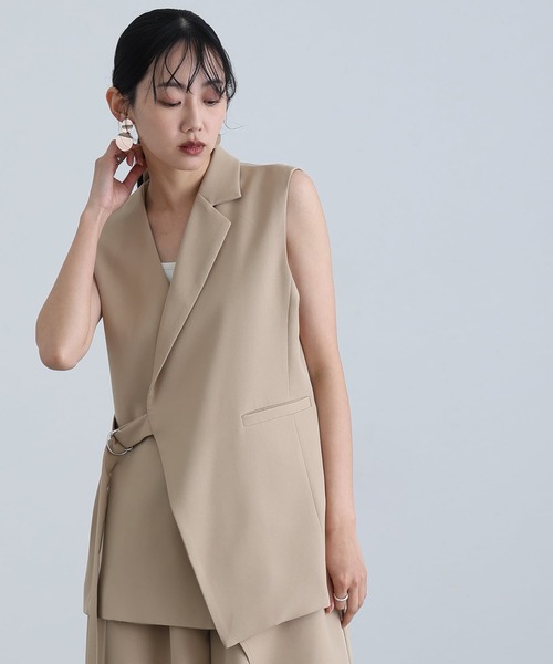 atlo（アトロ）の「アシンメトリー テーラード ジレ パンツドレス フォーマル お呼ばれ&ロング丈ワイド セットアップ 結婚式 二次会 同窓会 成人式 オケージョンドレス （パンツドレス・レディース・ブラック/チャコール/ベージュ・L/M）」の21枚目の写真