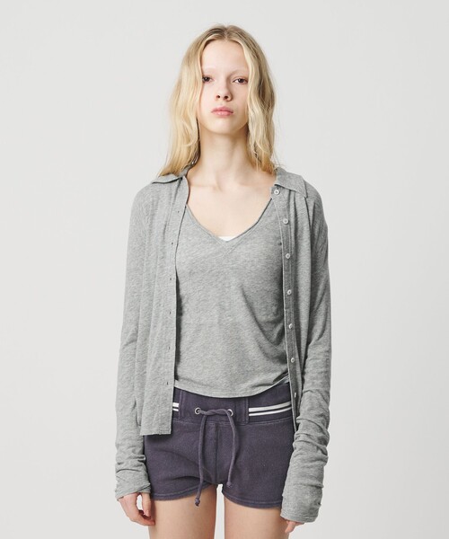ATTISESSION（アティセッション）の「＜ATTISESSION＞Vネック ロングスリーブ トップス（Tシャツ/カットソー・レディース・グレー系/ネイビー/ホワイト・FREE）」の7枚目の写真