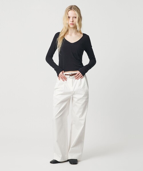 ATTISESSION（アティセッション）の「＜ATTISESSION＞Vネック ロングスリーブ トップス（Tシャツ/カットソー・レディース・グレー系/ネイビー/ホワイト・FREE）」の9枚目の写真